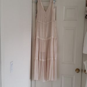 Buckle store bought sleeveless v neck boho dress